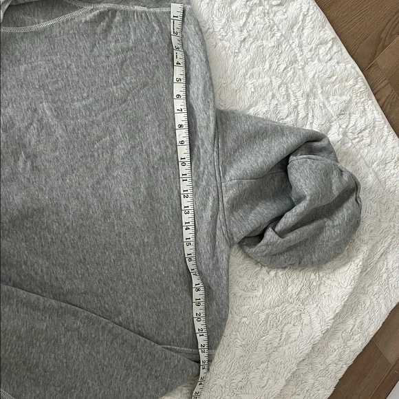 Abercrombie & Fitch Heather Gray Hoodie - Picture 5 of 6
